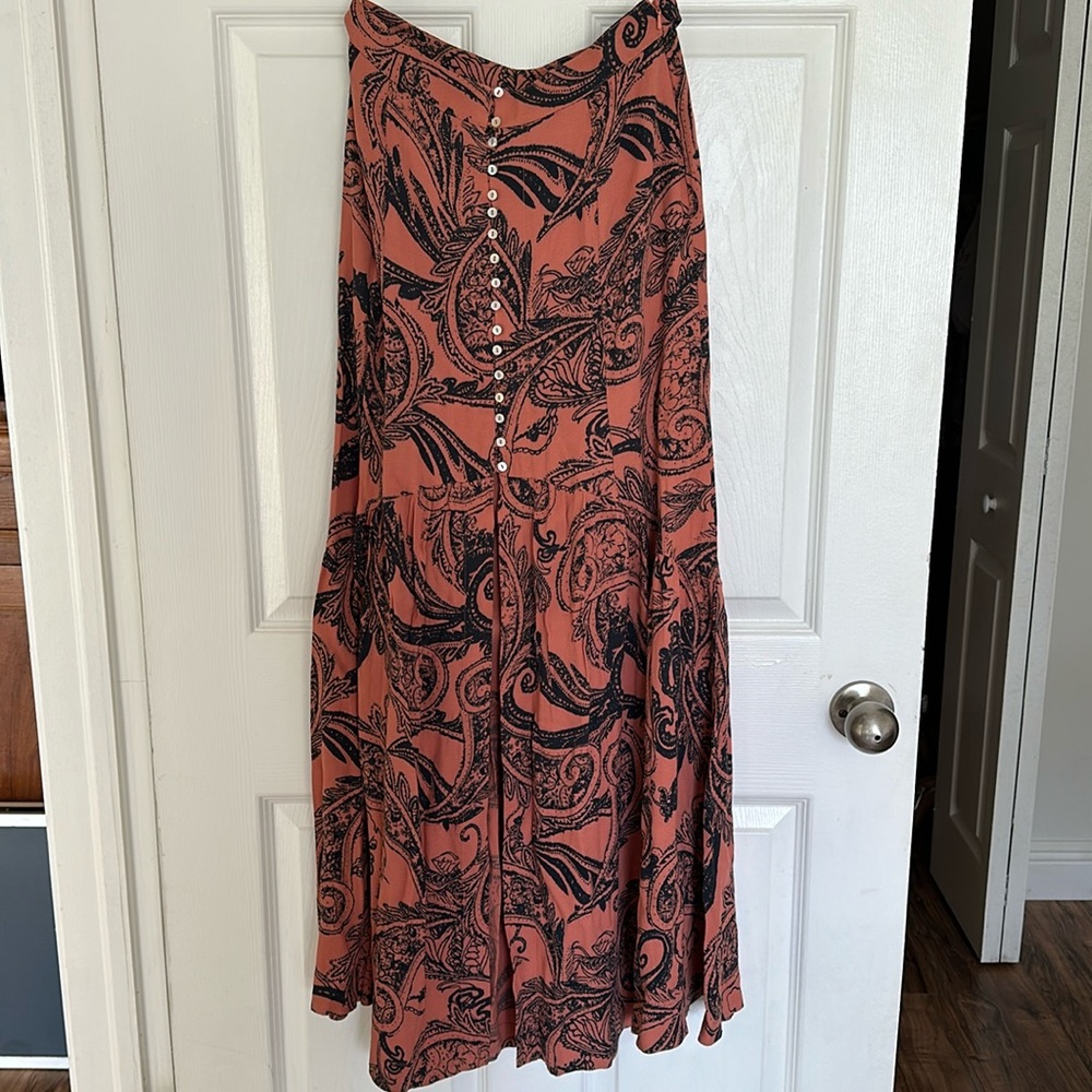 Free People Maxi Ruffle Skirt w Button Front Sz 0 - Picture 2 of 6